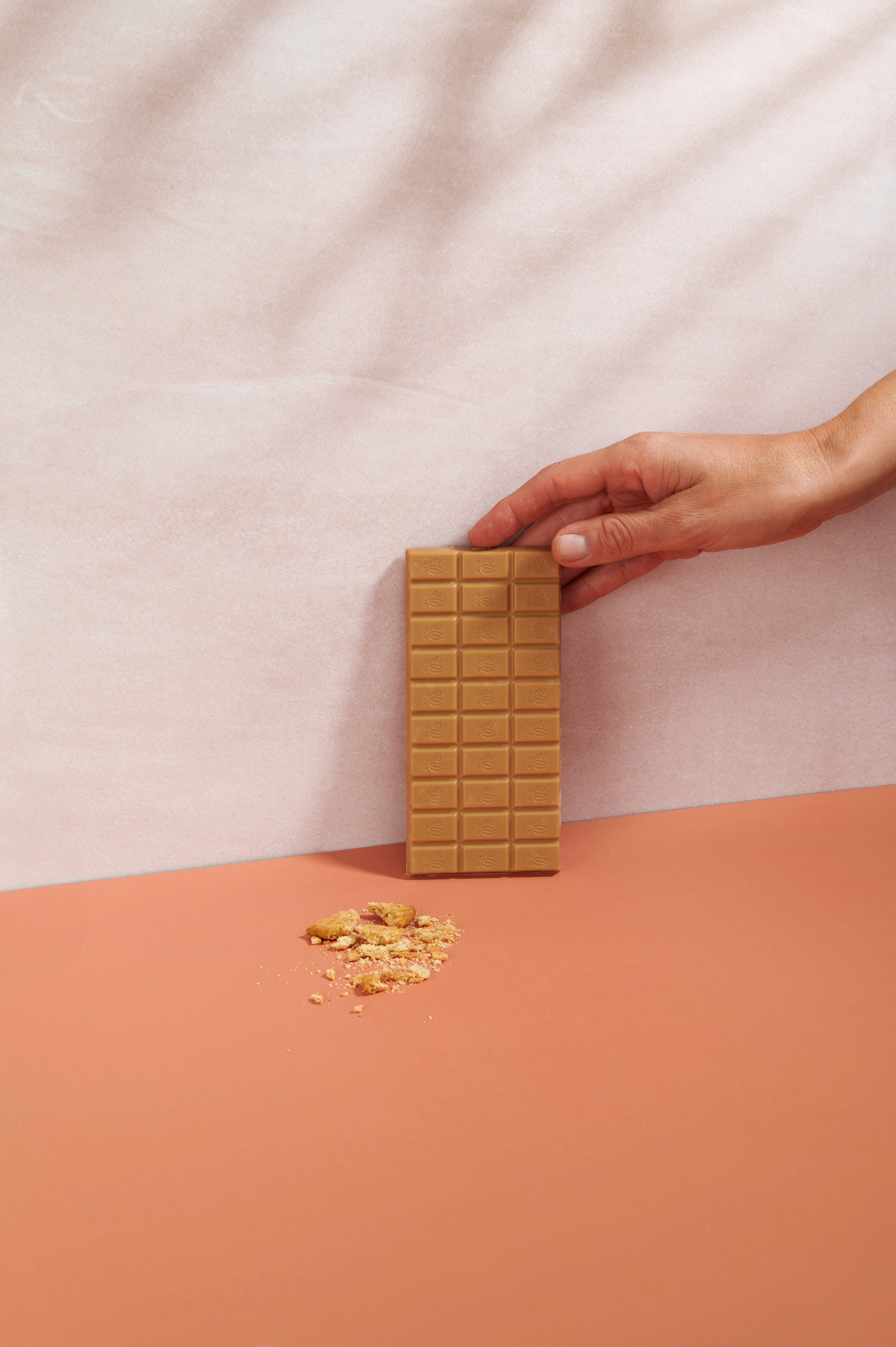 Vanini Tasting Experience Chocolate Caramel Bar with Biscuit Grains