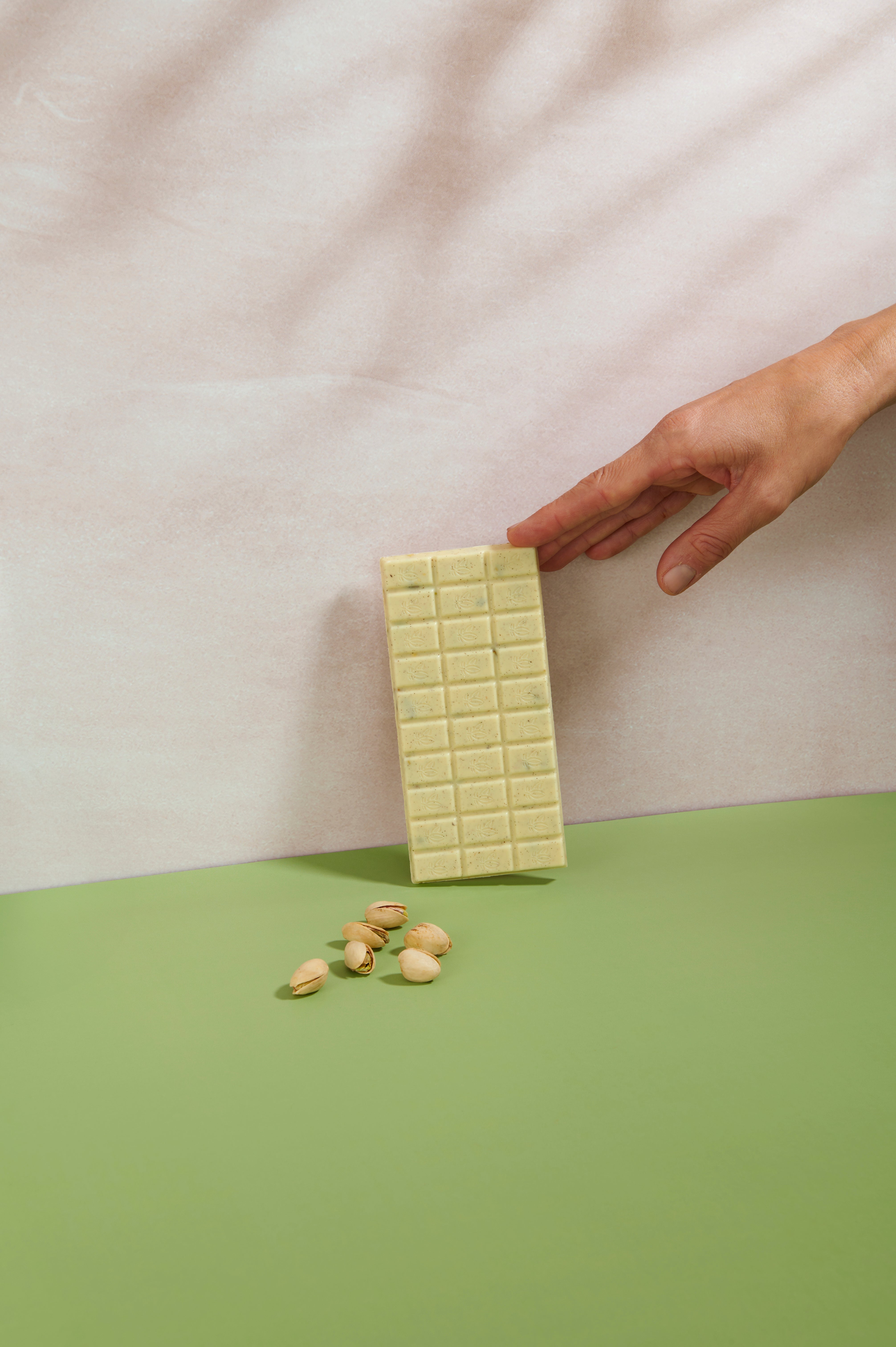 Vanini Tasting Experience white chocolate and salted pistachio grain bar