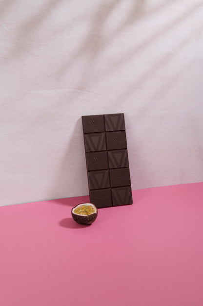 Vanini Single Origin Peru Dark Chocolate Bar 62% with Mango and Passion Fruit