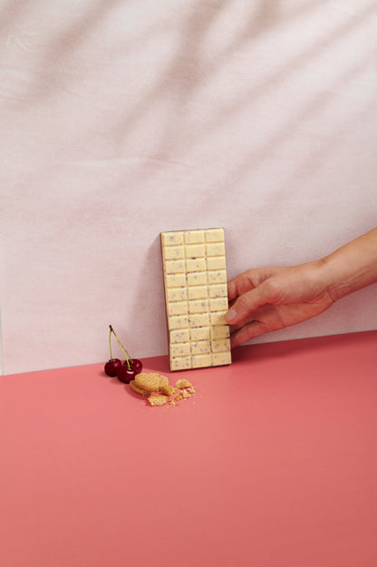 Vanini Tasting Experience Double Cheesecake bar with Black Cherry