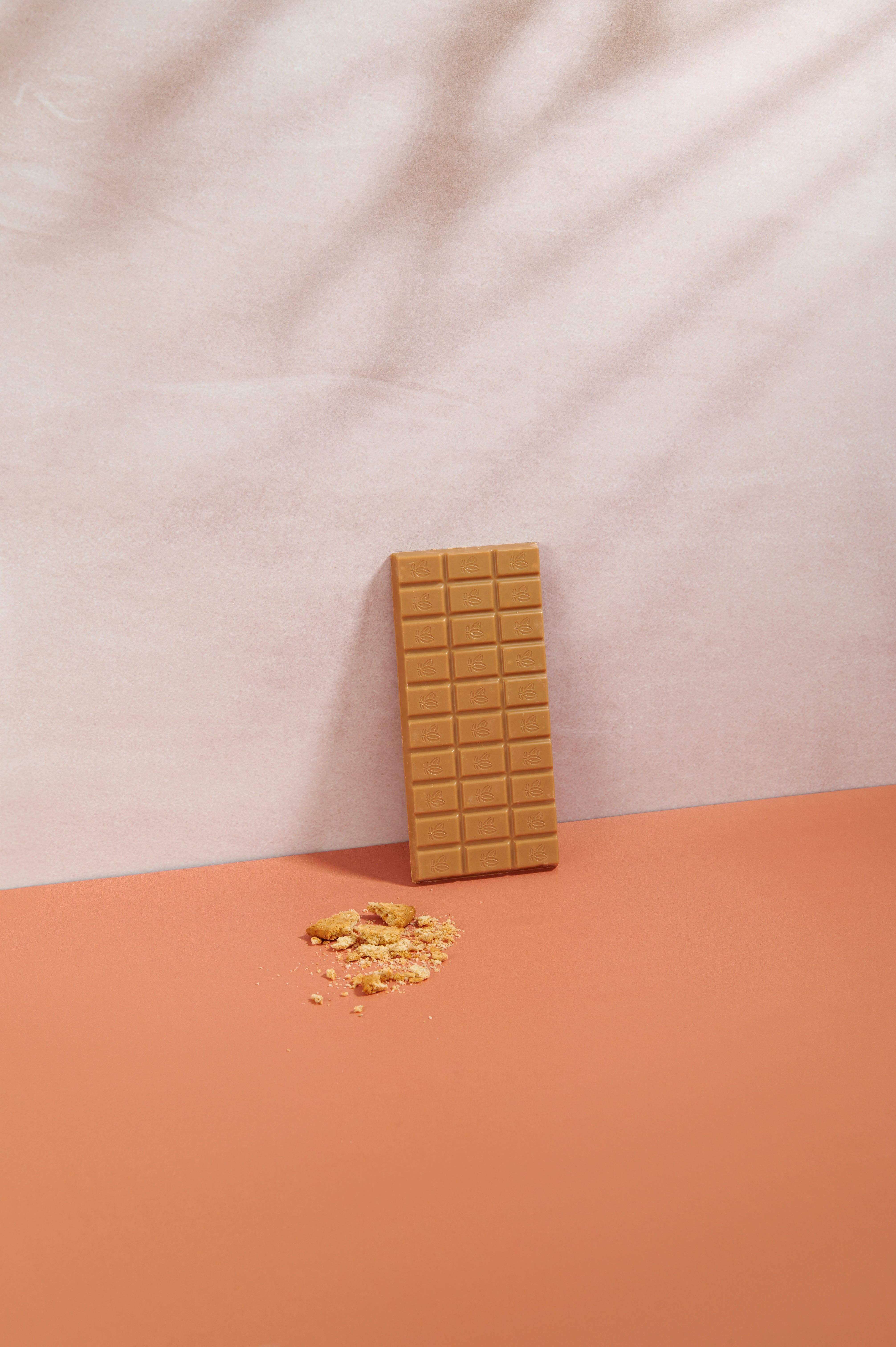 Vanini Tasting Experience Chocolate Caramel Bar with Biscuit Grains