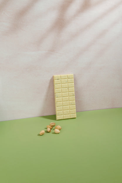 Vanini Tasting Experience white chocolate and salted pistachio grain bar