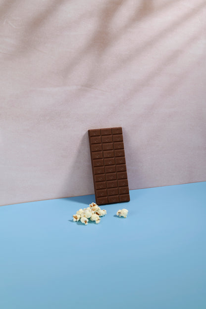 Vanini Tasting Experience bar with milk chocolate, caramelized popcorn and salt
